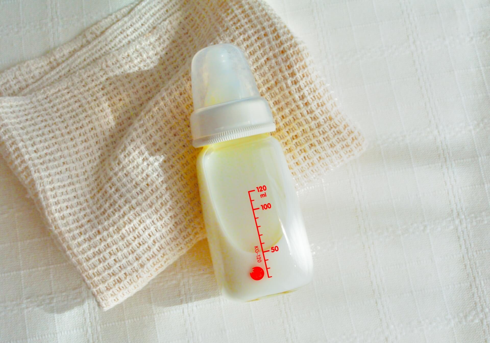 母乳で免疫力がアップする！？母乳育児はいつまでがいいの？どんな成分が含まれているの？
